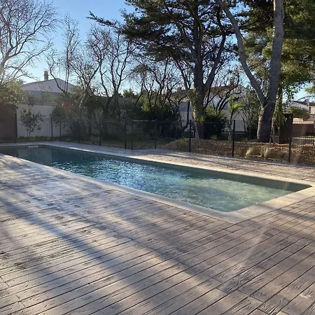 T2 Avec Terrasse Et Parking, Vue Sur L'etang De Thau - Fr-1-553-296 *