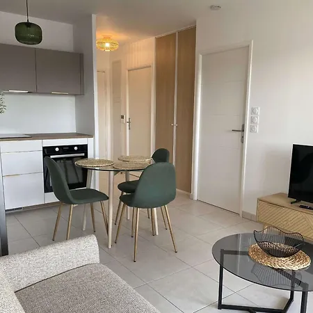 T2 Avec Terrasse Et Parking, Vue Sur L'etang De Thau - Fr-1-553-296 شقة